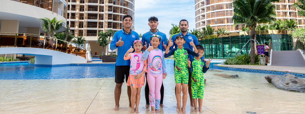 Blue Dolphin Swimming Club | Blue Dolphin Swimming Club